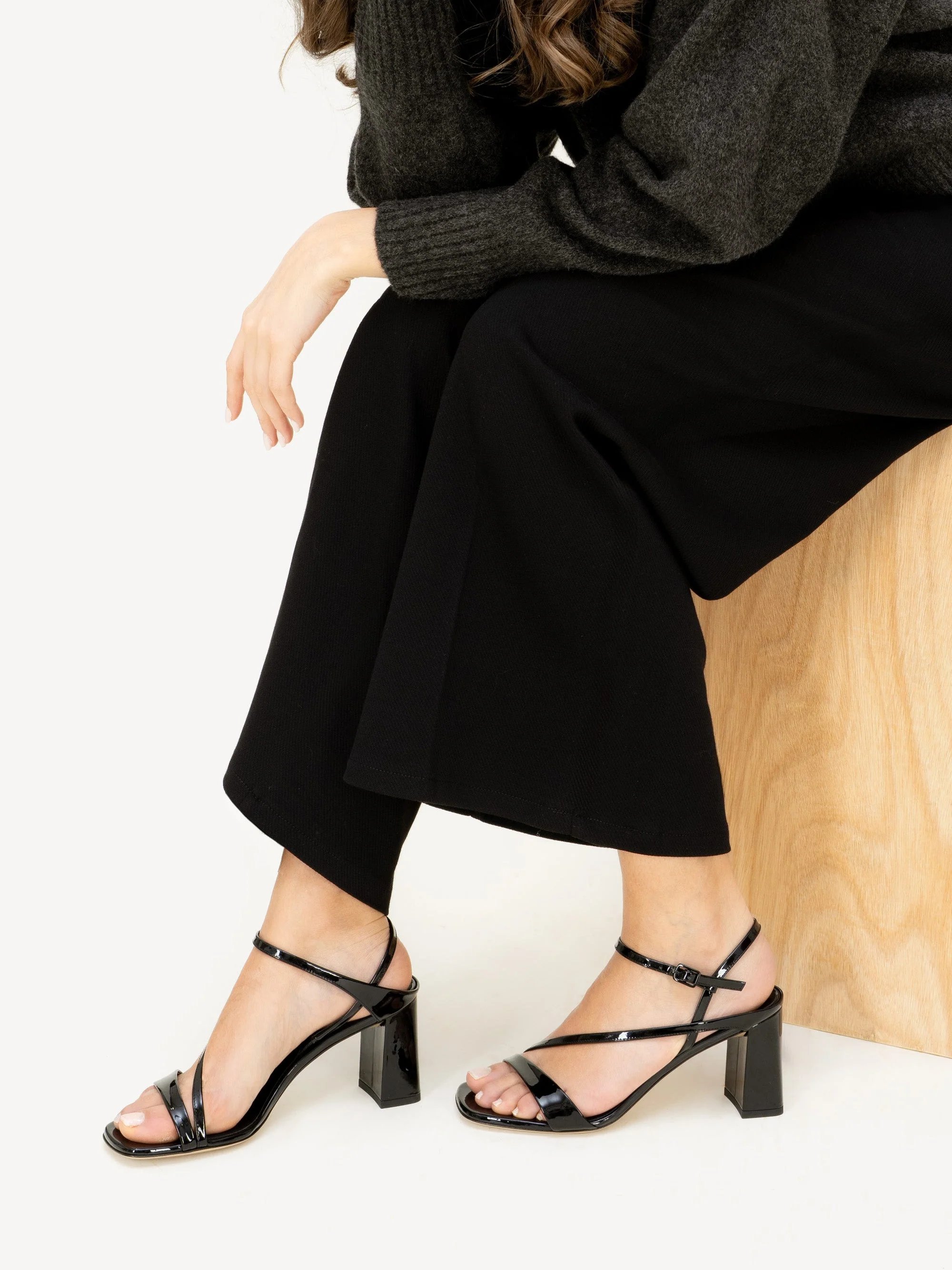 The Corinna (Sample Sale) - Image 11
