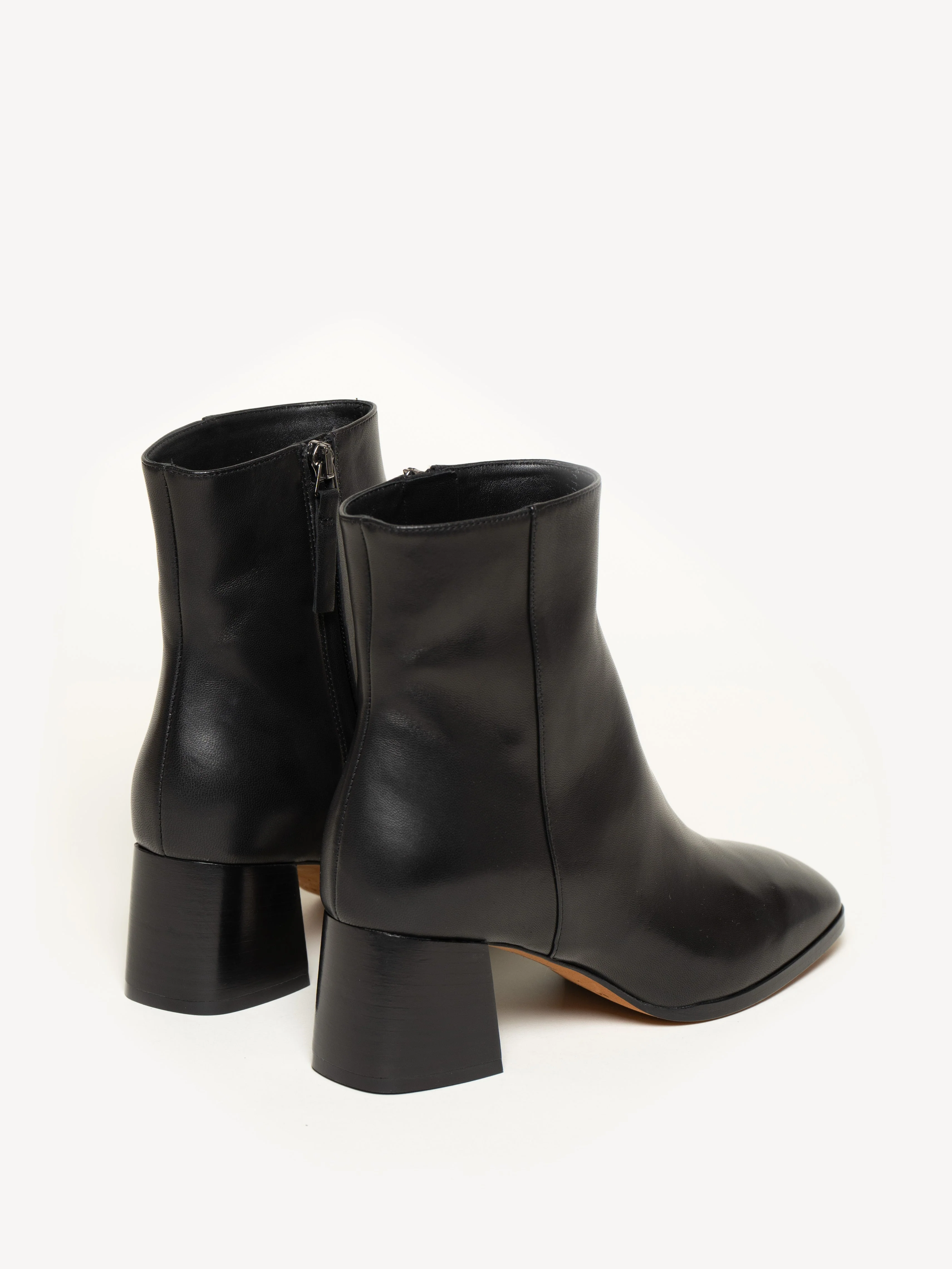 The Cristina (Sample Sale) - Image 3