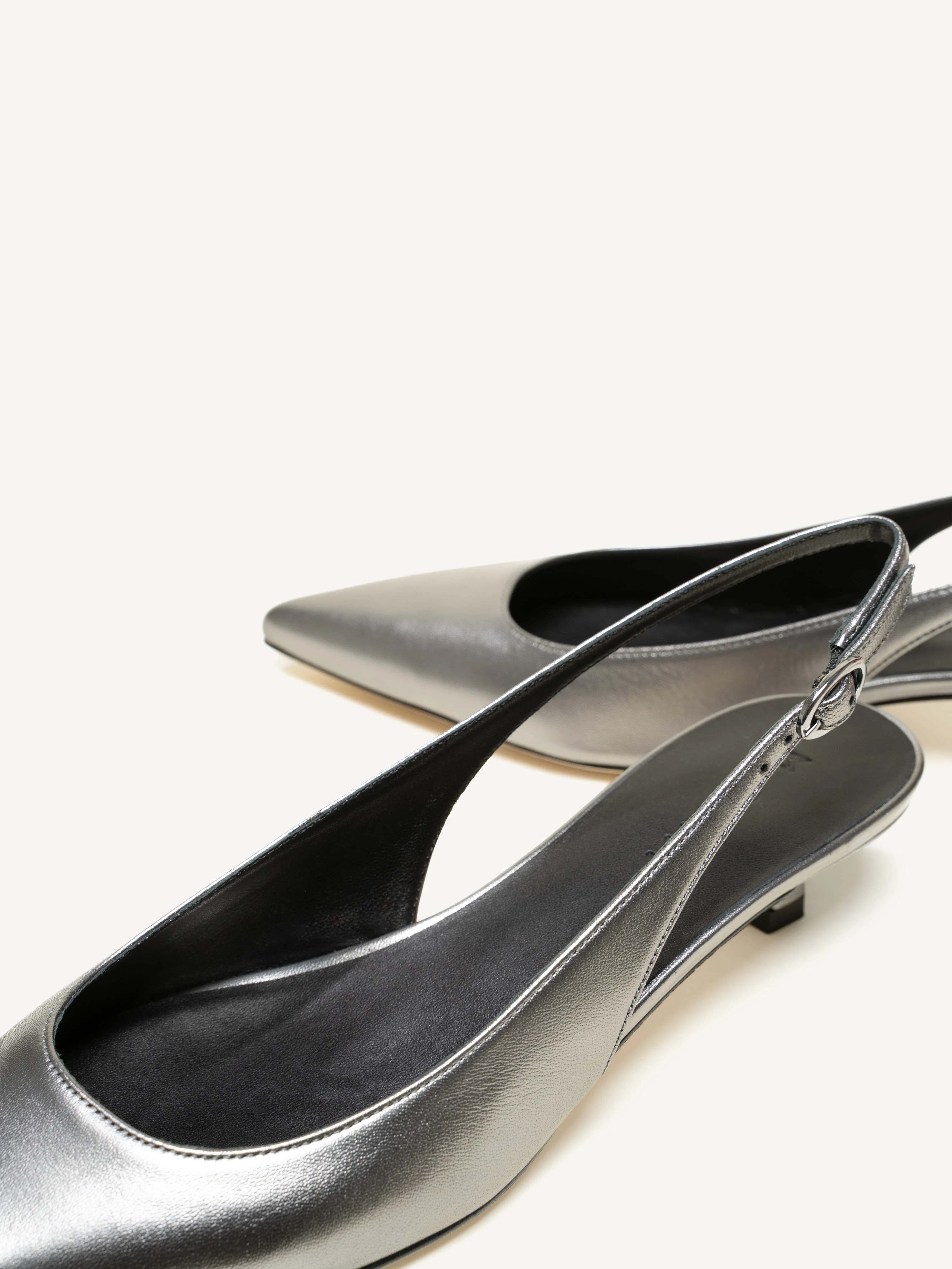 The Lisinda (Sample Sale) - Image 4
