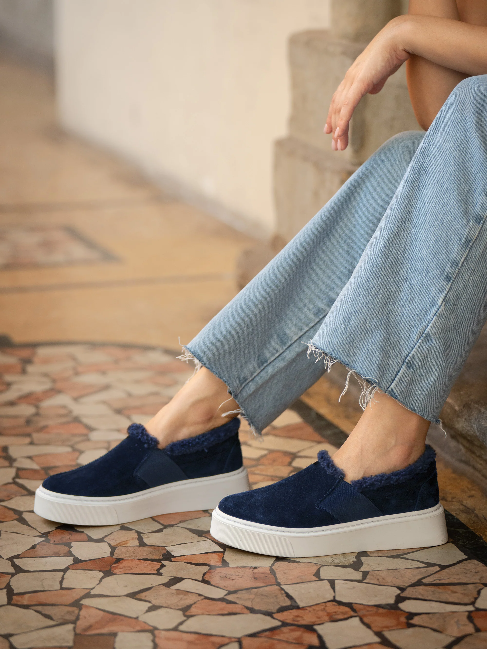 The Luciana Shearling - Image 7