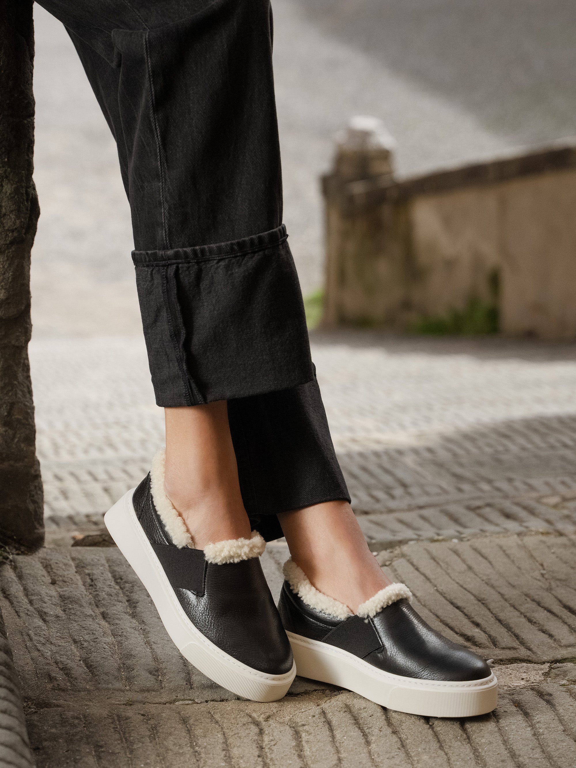 The Luciana Shearling (Sample Sale) - Image 7