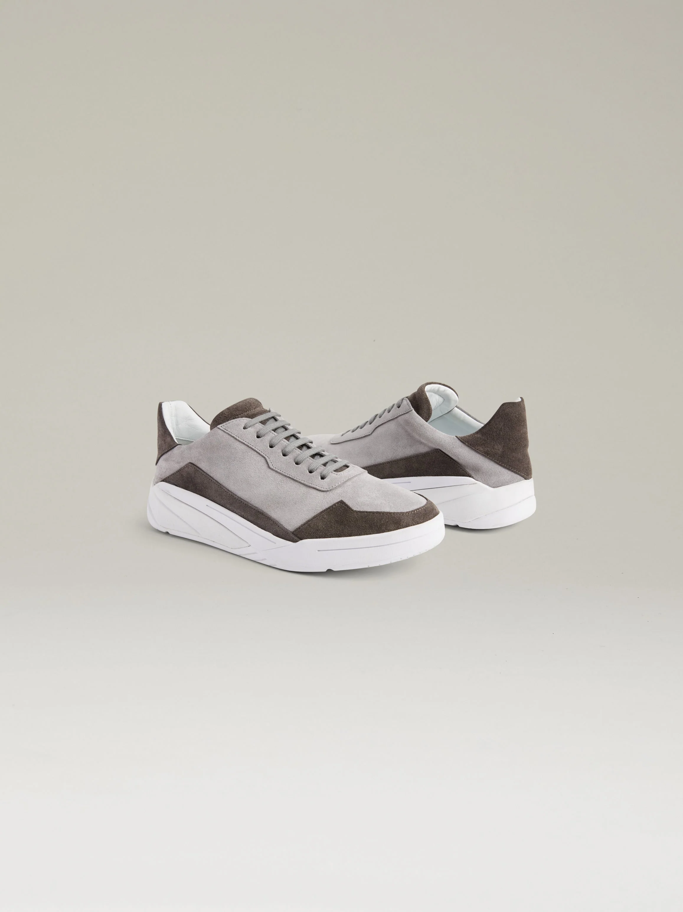The Sprezzatura (Sample Sale) - Image 19