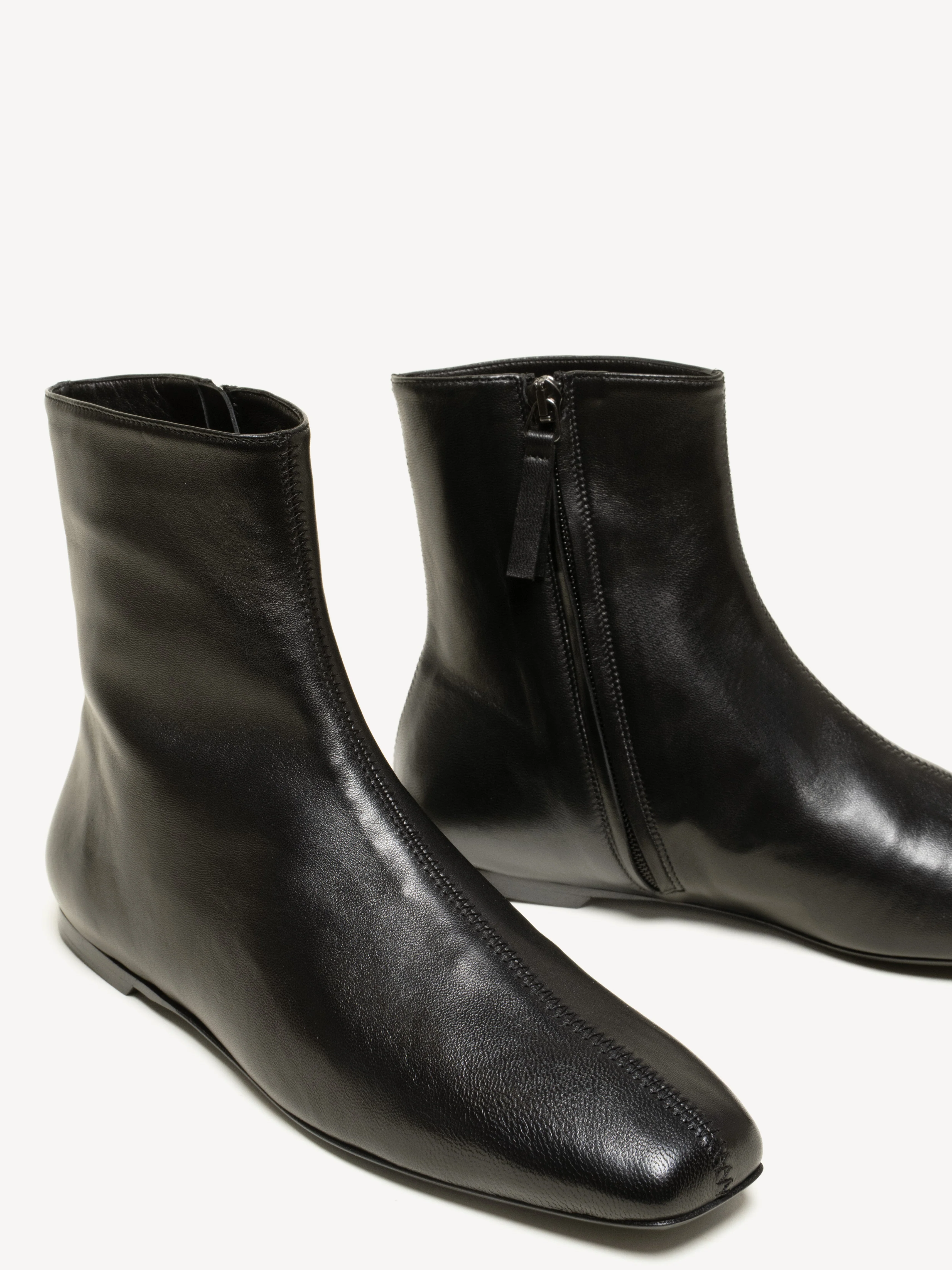 The Una Bootie (Sample Sale) - Image 4
